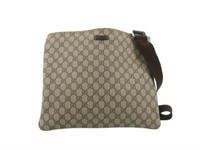 GUCCI GG Supreme Shoulder Bag