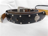 Belts: green leather Saks Fifth Avenue, size 26 -