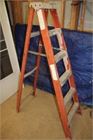 Ladder Fiberglass 6' Lewisville