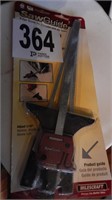 UNIVERSAL SAW GUIDE FOR CIRCULAR AND JIG SAWS,