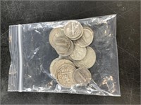 Assorted US silver coins:  Washington quarters x5,