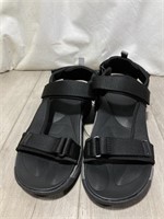 Dockers Men’s Sandals Size 9