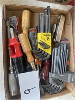 ALLEN WRENCHES & CHISELS