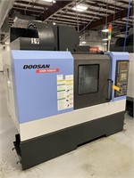 (New 2010) DOOSAN # DNM-400HS CNC VERTICAL