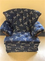 Matching Uphol. Clean Arm chair 41"x35"