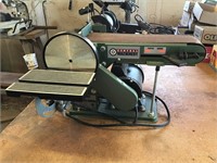 Central Machinery belt and disc sander