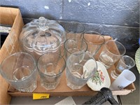 Flat of Glass Items