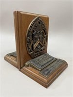 Memento Your Visit To London Ontario Bookends