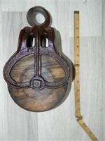 Wooden Pulley