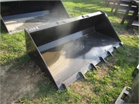 New/Unused 72" QT Universal Bucket w/Teeth