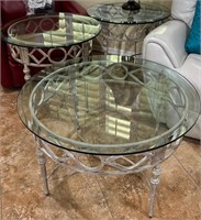 L - GLASS TOP COFFEE TABLE & 2 SIDE TABLES (L39)