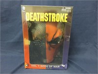 DC Deathstroke Mask and Book Set