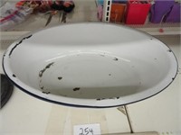 Vintage White porcelain Enamel baby tub