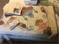 BEAUTIFUL HAND CROSS-STITCHED TABLECLOTH