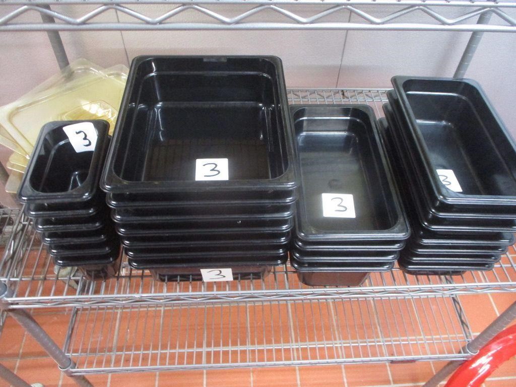(24) ASSORTED PLASTIC PANS W/ SOME COVERS