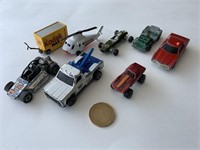 8 voitures vintage Hot Wheels et autres