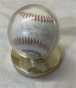 Autographed Tigers  Baseball