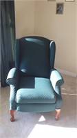 Green High Back Sitting Chair