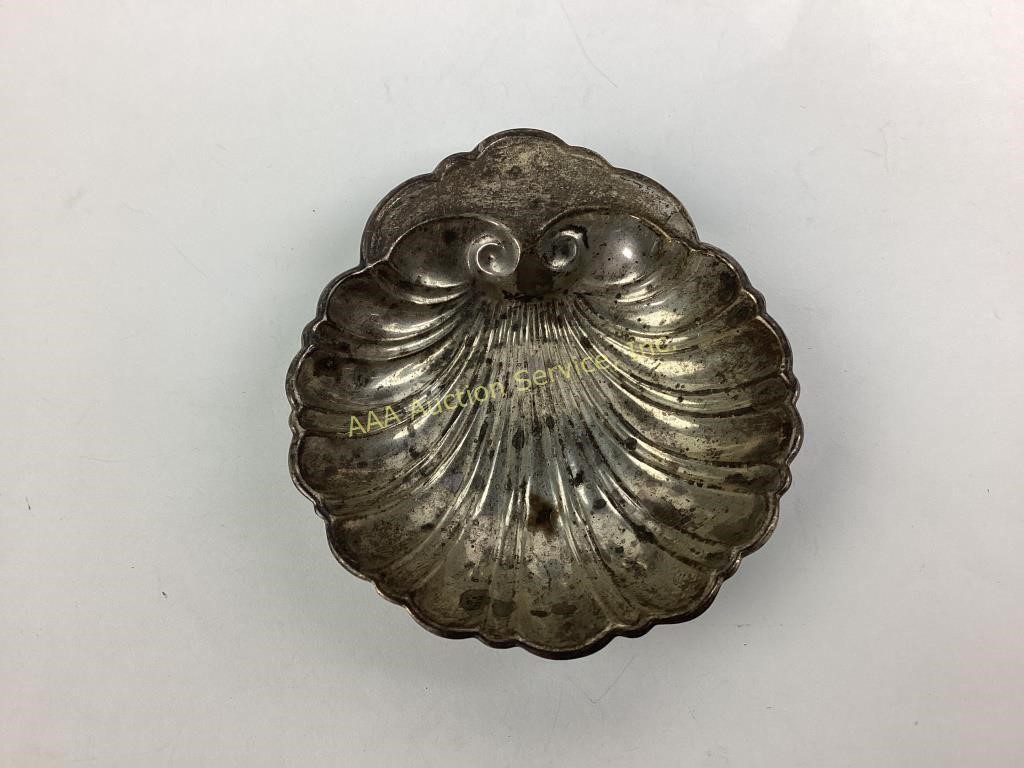 Sterling silver shell dish 23 grams