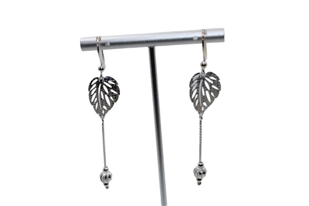 926 Sterling Silver Leaf Earrings