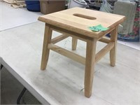 sm step stool