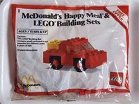 VINTAGE LEGO McDONALD'S HAPPY MEAL CAR NISP