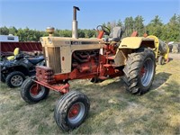 Case 930 Comfort King Tractor