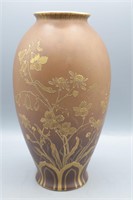 Turn EW Vienna Hand-Painted Gold Moriage Vase