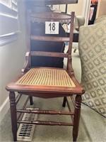 Vintage Eastlake Chair(LR)