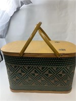 Picnic Basket 20 3/4"x13 3/4"x12 1/2" Tall