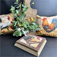 Rooster & Chicken Pillows w/ Plaque & Faux
