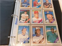 Cartable de 132 Cartes de Baseball Année 80