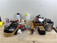 Large kitchen lot