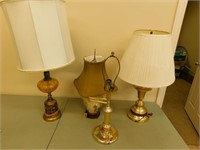4 Vintage lamps no bulbs