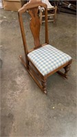 Nice Rocking Chair Wooden "T" Back