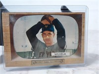1955 Bowmen Baseball Card #1 Hoyt Wilhelm