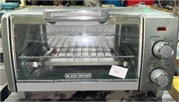 Black and Decker Small Toaster Oven
