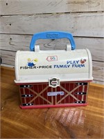 VINTAGE FISHER PRICE PLAY FAMILY FARM