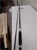 Two piece fishing rod like new