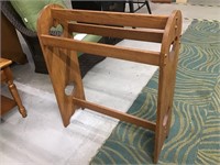 Wood Heart Quilt Rack