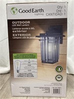 Good Earth Outdoor Led Wall Lantern *pre-owned