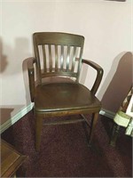 Wood captain's chair