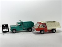 STRUCTO Dump Trucks