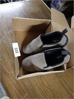 L.L. Bean Shoes (Size 7 Women)