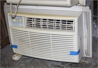 NS: WESTINGHOUSE WINDOW AIR CONDITIONER