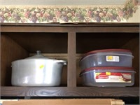 Rubbermaid Containers And Majestic Roaster
