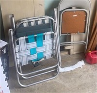 Folding chairs, lawn chairs with bedframe