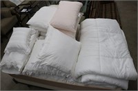 PAISLEY MANOR DUVET AND MATCHING PILLOWS AND