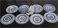 Set of vintage miscellaneous china pieces