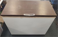 Frigidaire Deep Freezer